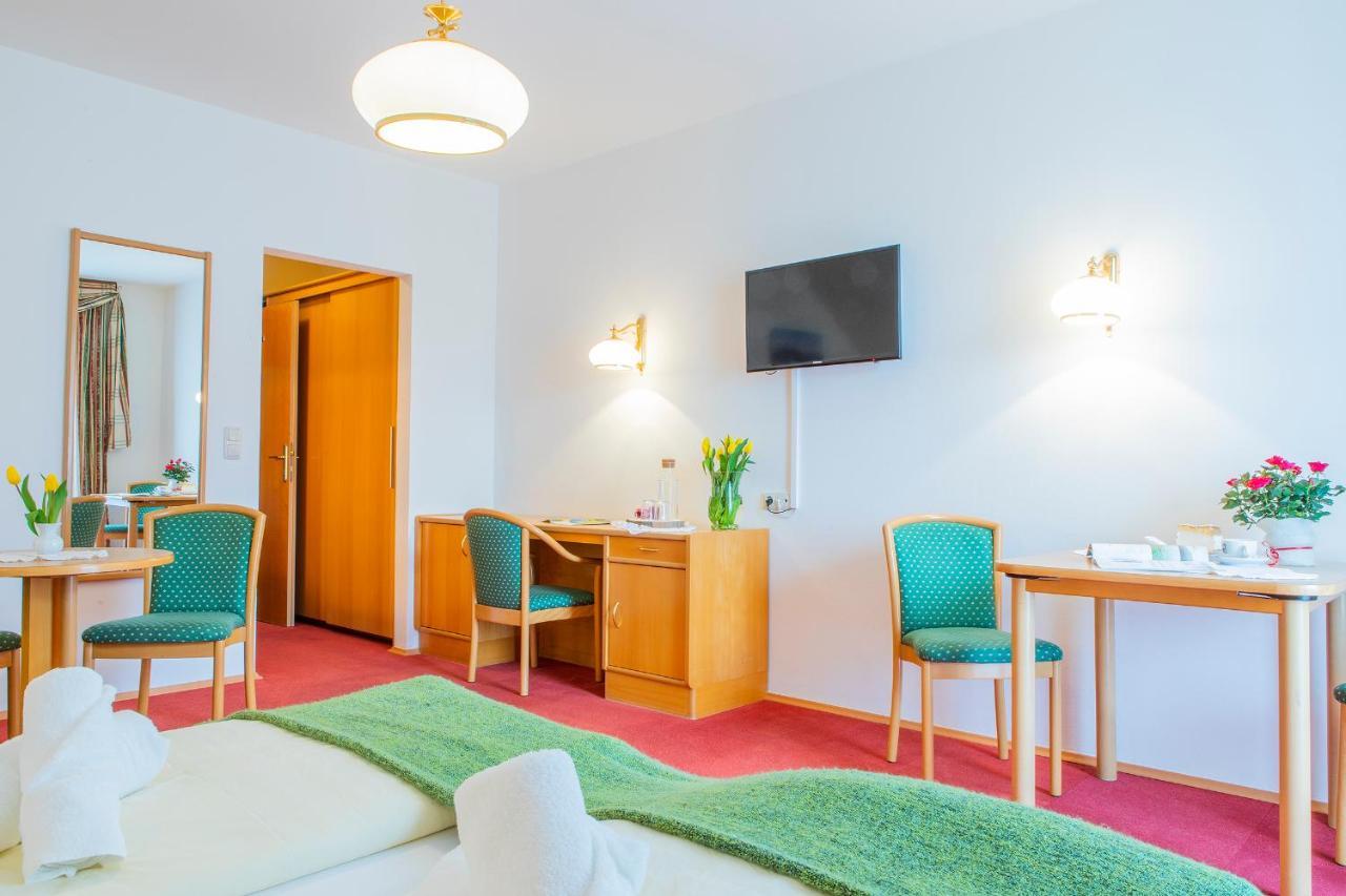 Hotel Garni Weberhausl Strobl Exterior foto